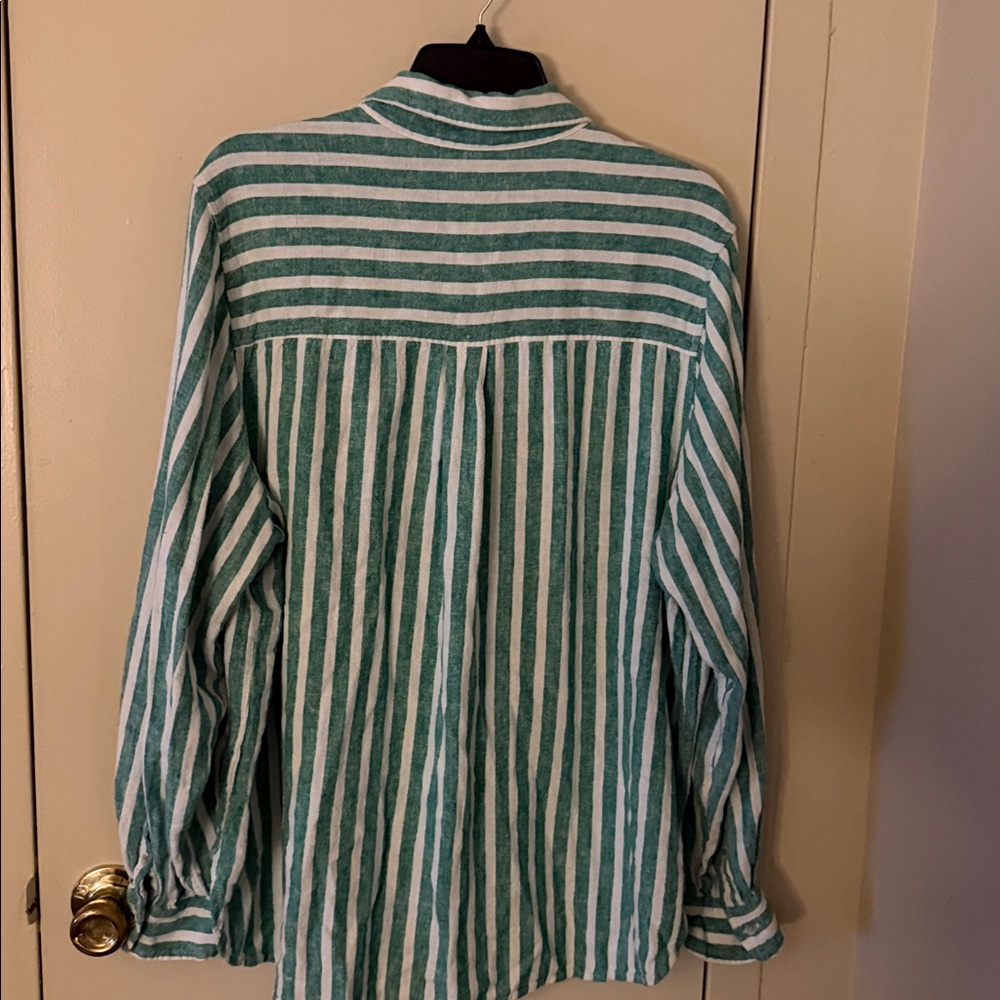 Universal Thread Green & White Striped Button-Up Shirt - Picture 5 of 6